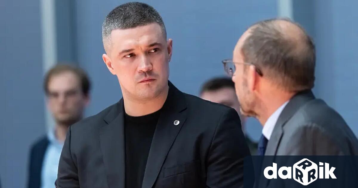 Италианският министър на отбраната Гуидо Крозето днес каза че е