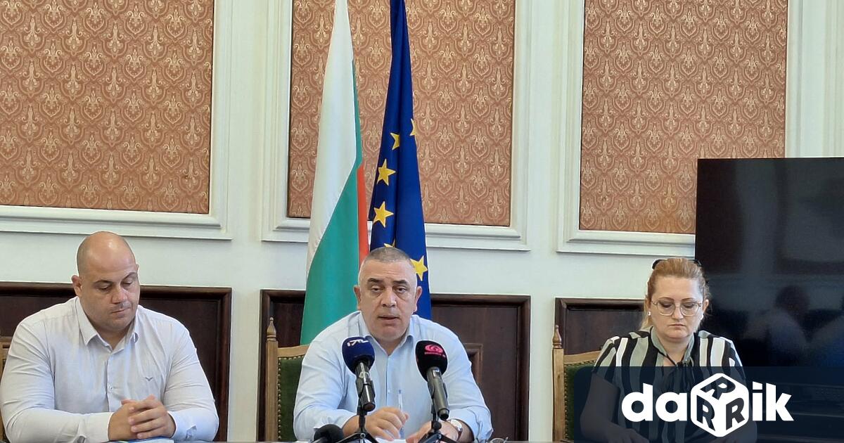 Община Сливенще предложи вЗакона за държавния бюджетда влязатсредствазаподмяна на водопроводитевселата
