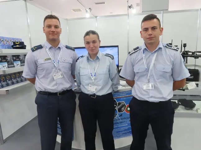  Дрон, създаден във ВВВУ „ Г. Бенковски “, влиза в борбата с градушките 