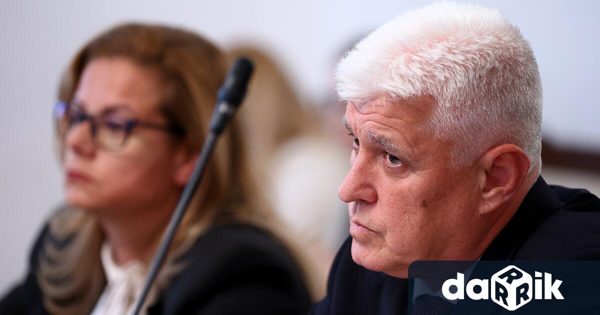 Парламентарната комисия по отбрана подкрепи проект на решение за пребиваване