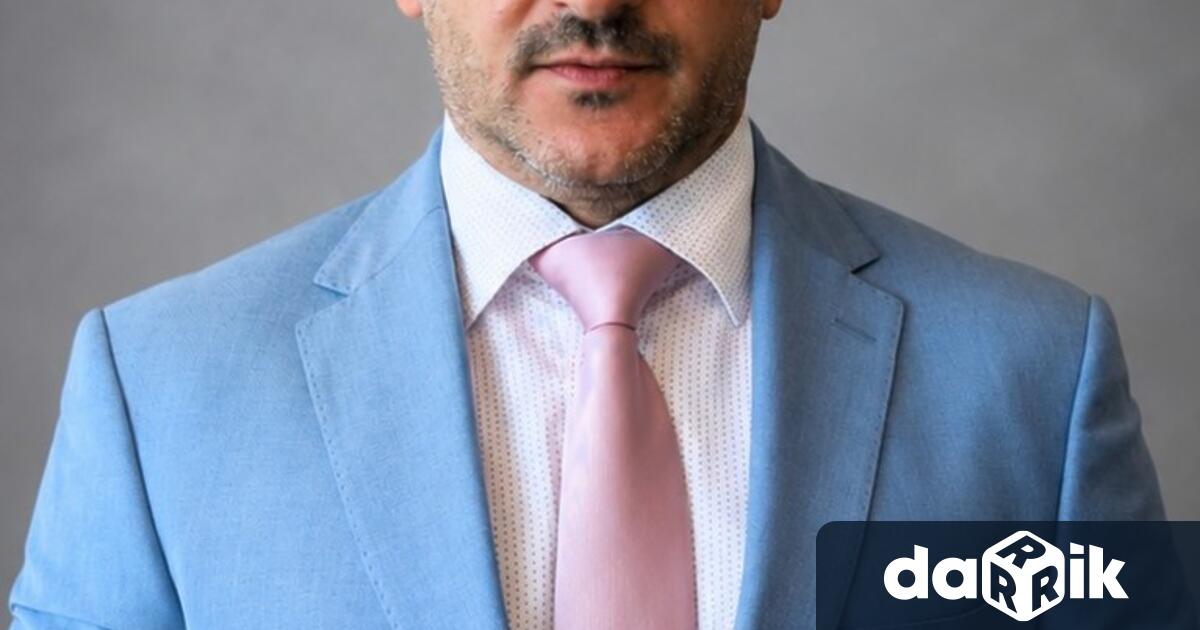 Държавният глава Илияна Йотова назначи Павел Тодоров Гайдаров за член