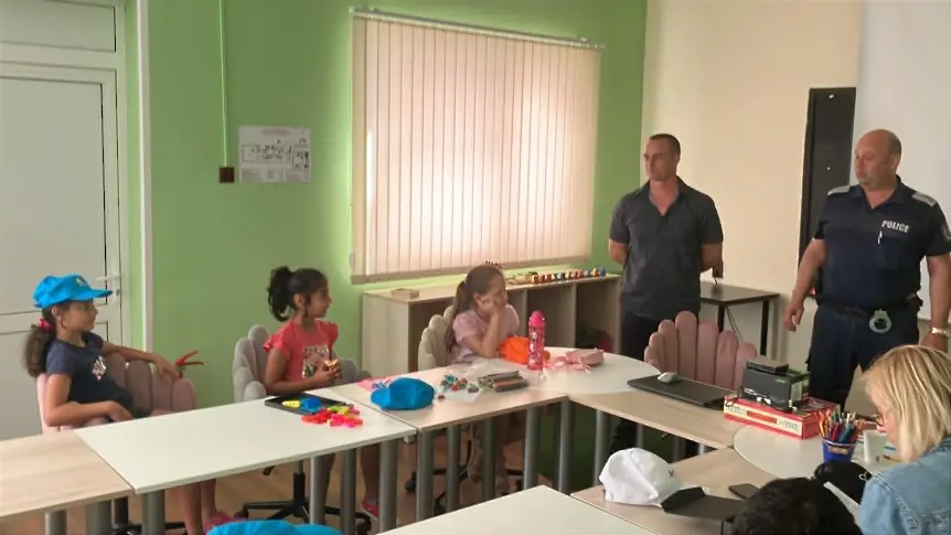 Детска полицейска академия „Соник старт“