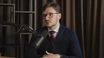 Атанас Радев: Илияна Йотова започва с доста сериозен спринт