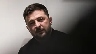 Зеленски заяви, че Украйна тази нощ вероятно ще бъде подложена на масирана руска атака