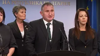 „Машините ще могат да говорят, бюлетините ще са с тактилни шаблони“: Незрящите вече ще гласуват самостоятелно