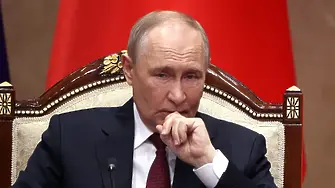 Конкурент на Путин избяга от Русия