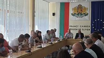 Областният управител на Сливен свика разширена среща за превенция на пожарите