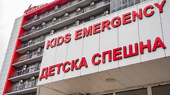 25-годишен преби сина си при разходка, момченцето е в критично състояние