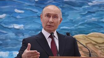 Владимир Путин пристигна на първото си посещение на Курилските острови