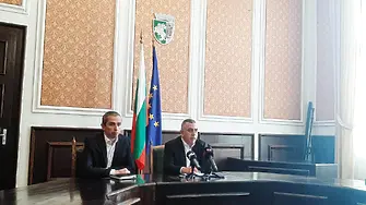 Стефан Радев: Нов срок за общински проекти се появява след месеци със задна дата