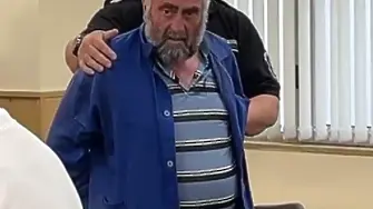 Обвиненият за убийството и разчленяването на младия ром от Найден Герово сам поиска да остане в ареста, притеснява се от вендета