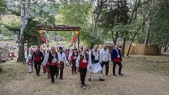 Полиция и пожарна следят за реда на Фестивалa на фолклорната носия в Жеравна