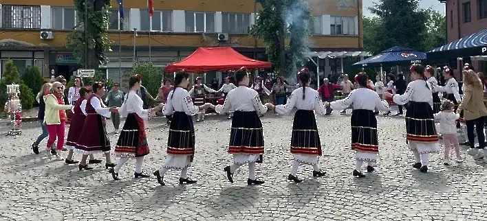 Отбелязваме Световния ден на фолклора