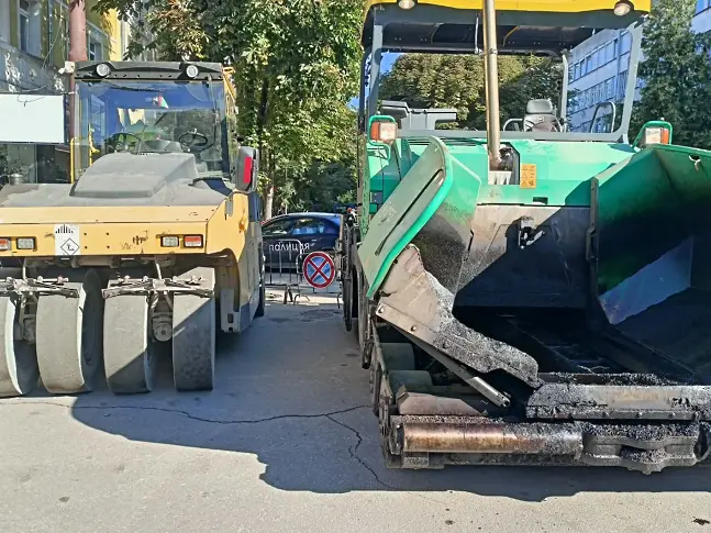Община Плевен апелира за съдействие към шофьорите във връзка със започналото асфалтиране на ул. „Димитър Константинов“ 