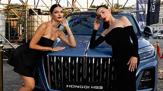 Китайската премиум марка автомобили HONGQI направи предпремиерен дебют с два от моделите си на „Гала в София“ на Соня Йончева