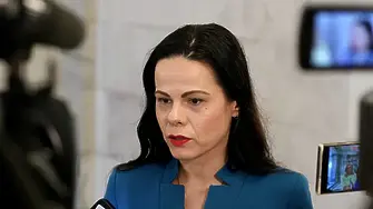 Ивкова за Кунчев: Една оставка не трябва да е присъда за административната реформа