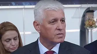 Министър Стоянов: Американските самолети си заминаха, както бяха планирани и за което имахме предварителна информация