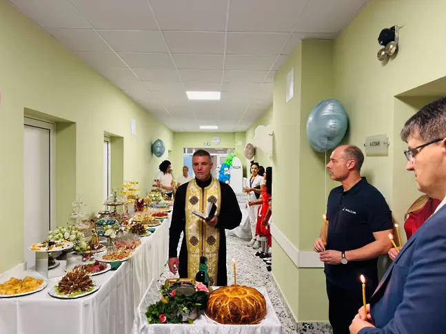 Откриха обновеното родилно отделение във Враца