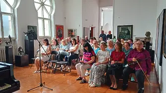 „Сияние сред тишината“ – поезия, музика и вдъхновение в ХГ Дарение "Колекция Светлин Русев“ 
