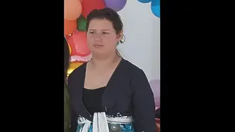 В помощ на 11-годишната Наталия: Как доброволци ремонтират дома, в който живее семейството на детето