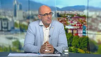Труден сезон за туризма: По-малко туристи и до 25% спад на приходите