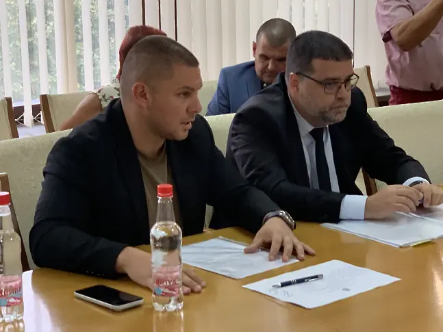 Без съгласие за секретар приключиха консултациите за РИК-Плевен