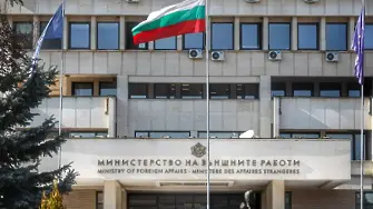 МВнР с предупреждение към българите: Има опасност от нови наводнения между Тибет и Непал