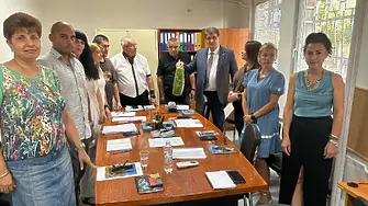 Областният управител Росен Михайлов посрещна новия състав на РИК – Враца