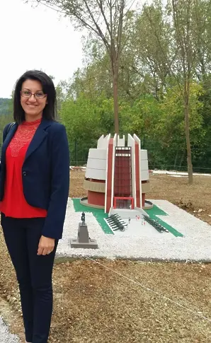 Да помогнем на Христина Гергова - преподавател в Педагогическия колеж в Плевен!