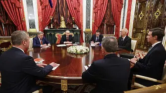 Пратениците на Тръмп говориха три часа с Владимир Путин