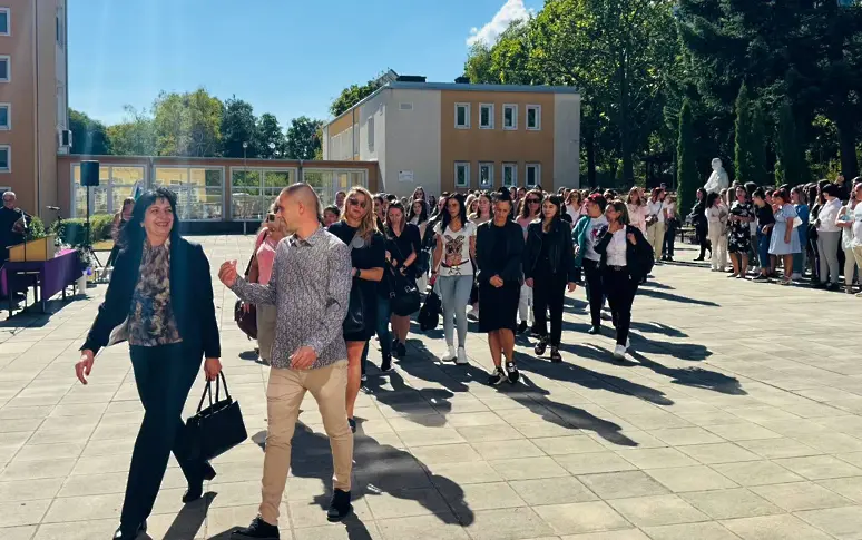 Откриха академичната година във филиала Медицинския университет във Враца