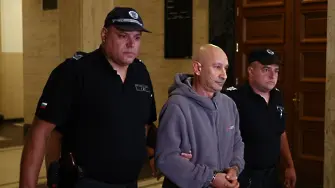 Съдът остави в ареста обвиняемия за палежите на автомобили в София