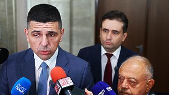 ДБ иска изслушване на ДАНС заради данни за обучение на руски военни у нас
