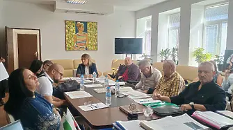 В Мездра постигнаха съгласие за съставите на секционните избирателни комисии за президентските избори на 25 октомври