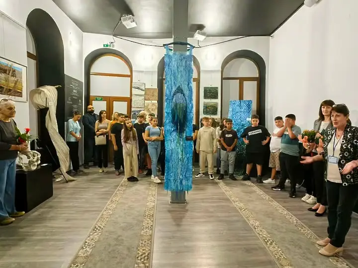 В Оряхово откриха изложбата „Тревите и водата“, посветена на 94 години от рождението на проф. Марин Върбанов