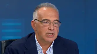 Кутев за полетите на Пеевски: Нито Демерджиев, нито правителството казва кой е виновен и кой не