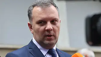 Николай Найденов: „Домовата книга“ не е работещ вариант и работим за конституционни промени