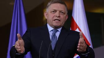 Фицо: Изправени сме пред смъртна опасност