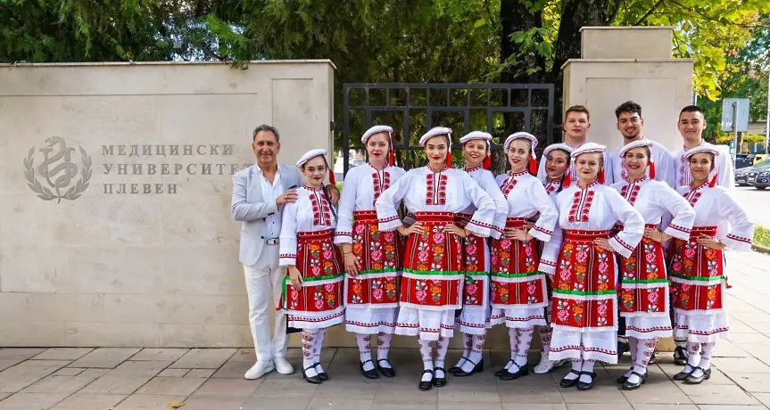 Танцов състав VITA на МУ-Плевен с нови международни успехи и собствени народни носии 