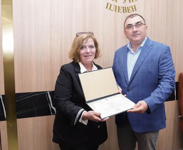 Дипломи за академично развитие бяха връчени на заседание на Академичния съвет на МУ–Плевен