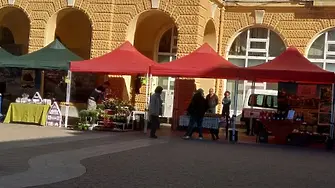 Фермерски базар за местни производители в Сливен