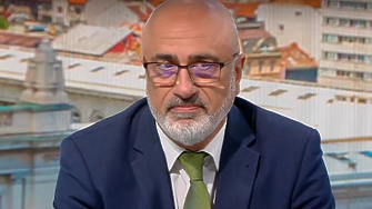 Стефан Белчев: Държавата ще свива администрацията, целта е дефицитът да падне до 3,5%