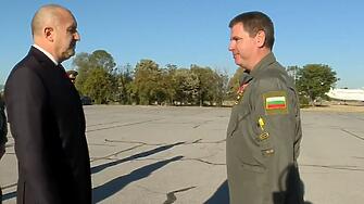 За тленните останки на Цар Самуил: „Спартан“-ът излетя за Солун (снимки)
