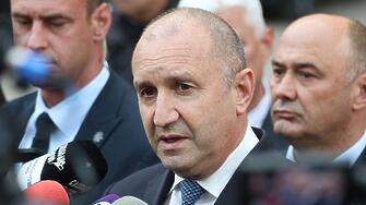 Радев: Към момента няма пряка заплаха за националната сигурност на България
