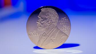 Обявяват Нобеловия лауреат за литература за 2026 г.