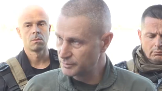 „Не намерихме остатъци от дрон”: Двама военни са направили десант на единия атакуван кораб в Черно море