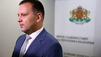 Николай Наденов е поискал кадрова справка от Върховната касационна прокуратура, но тя е била непълна