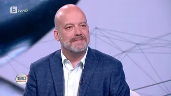 ,,Ще чета Достоевски": Иво Сиромахов с хаплива ирония към „Ергенът“