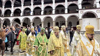 Патриарсите Вартоломей и Даниил отслужват празнична литургия в Рилския манастир