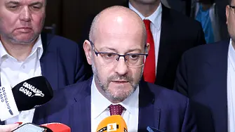 Радан Кънев: Позицията на България по преговорите за дългосрочен бюджет на ЕС е абсурдна и опасна